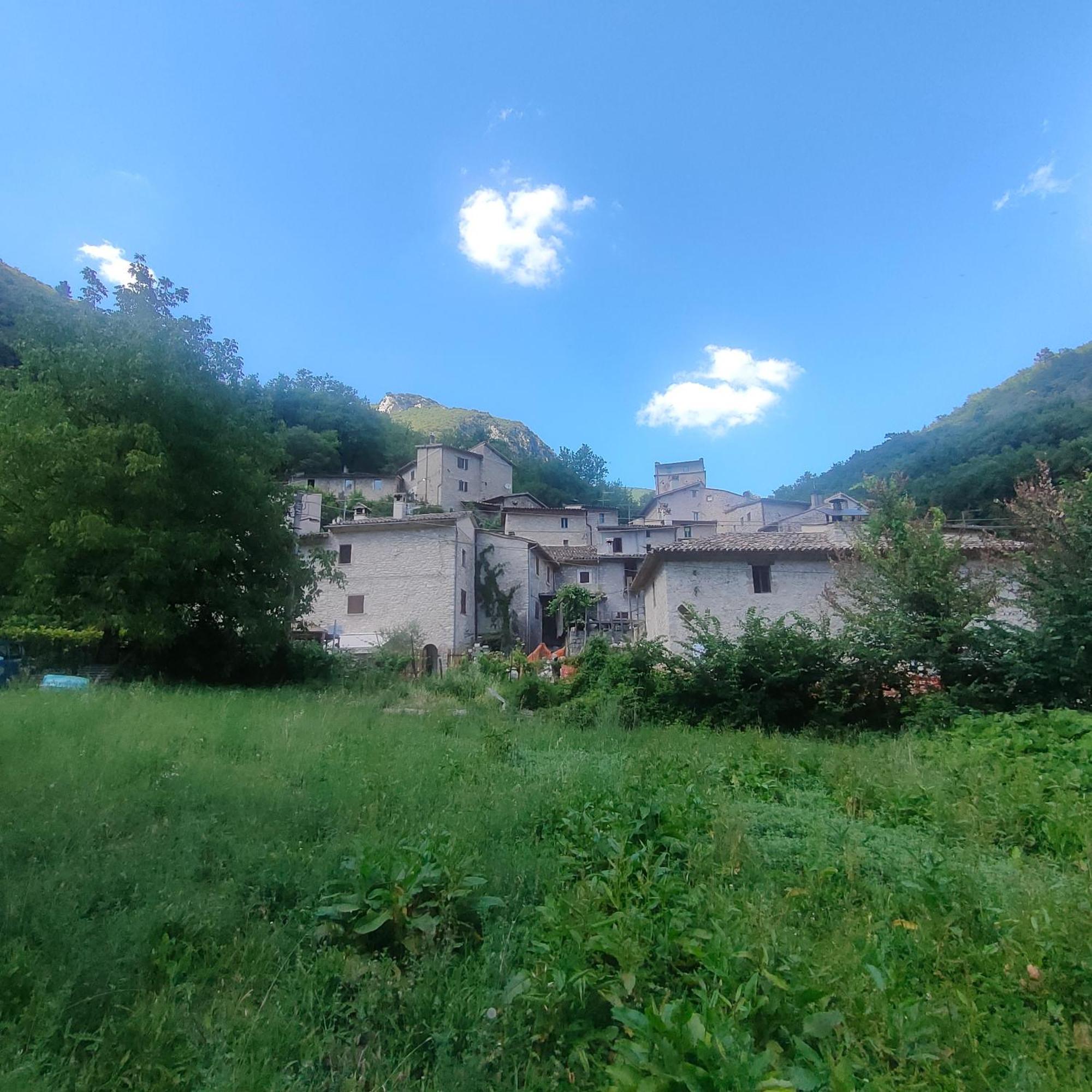 Umbria Valnerina , Il Tartuffo, Near Spoleto Apartment Scheggino